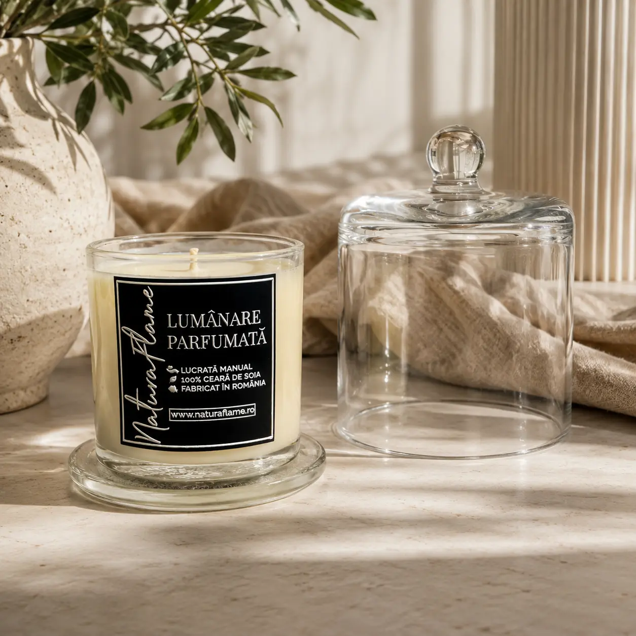 Lumânare parfumată NaturaFLAME într-un ritual de seară